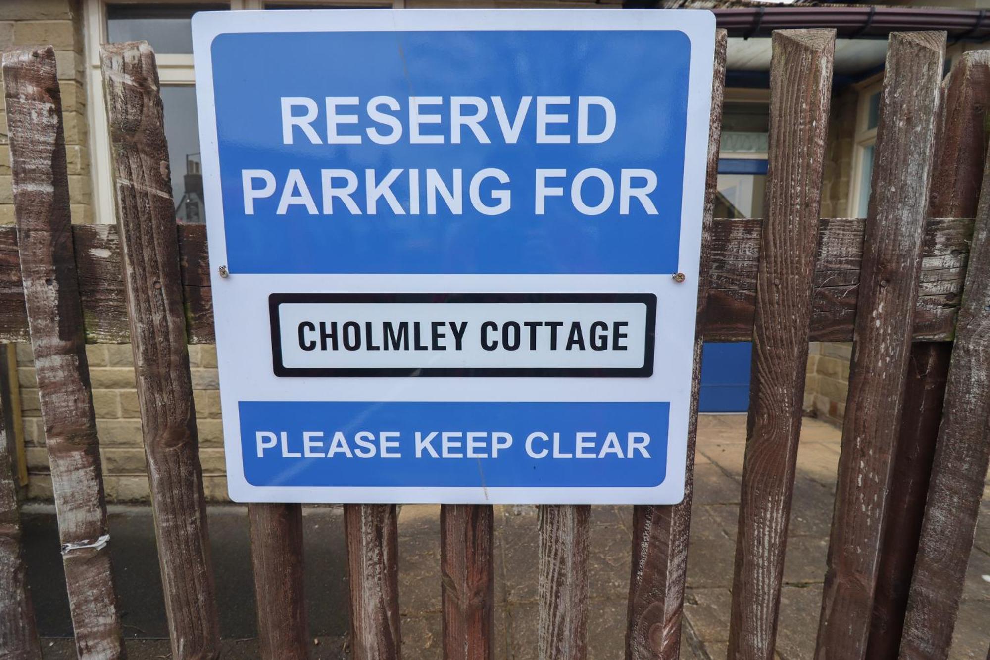 Cholmley